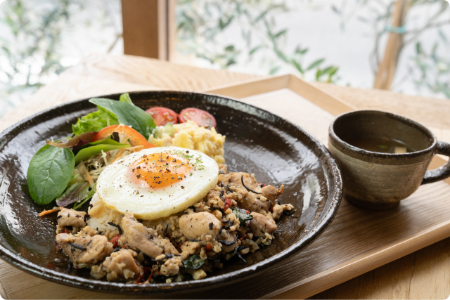 ひじき入りガパオライスの画像